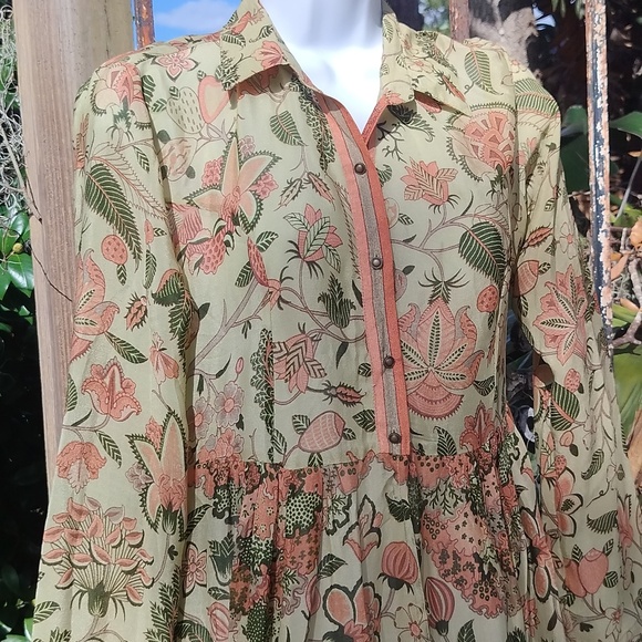 Ritu Kumar floral silky maxi size 8 - Picture 3 of 12